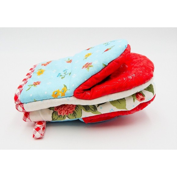 The Pioneer Woman Sweet Rose Mini Oven Mitt Pair Red Check Gingham Blue Floral - Picture 9 of 10